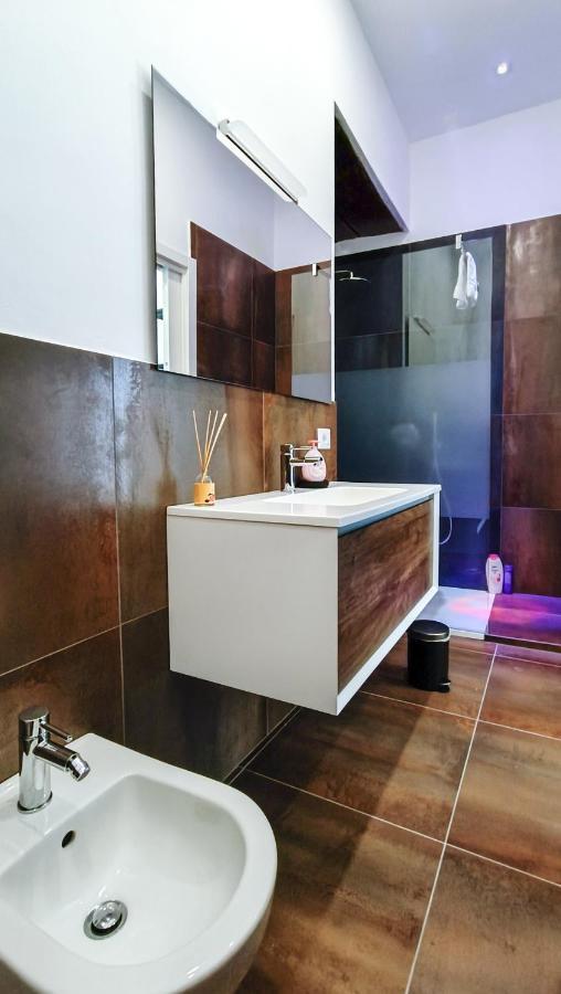 Casa Calu Castel Sant'Elmo Bed & Breakfast Napoli Bagian luar foto
