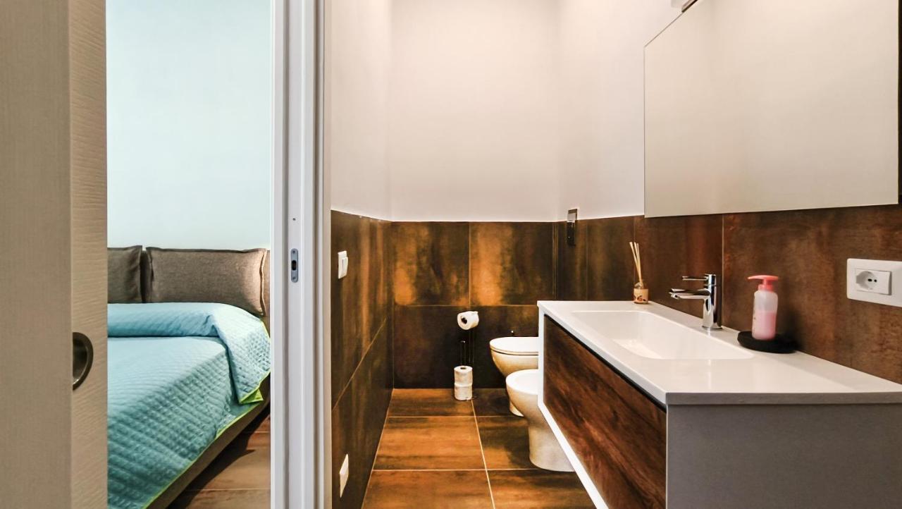 Casa Calu Castel Sant'Elmo Bed & Breakfast Napoli Bagian luar foto